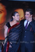 ShahRukh Khan & kajol together after years at My Name Is Khan first look press meet - inditop.com 44