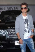 Shahid Kapoor at Range Rover event  6