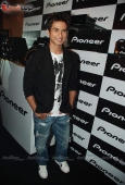 Shahid at Pioneer India celeberation bash - inditop.com 1