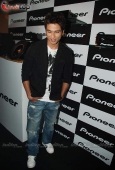 Shahid at Pioneer India celeberation bash - inditop.com 2