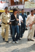 Shahrukh Khan with kids Aryan and Suhana at Maharastra State open Taekwondo competition - inditop.com 11