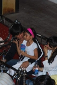 Shahrukh Khan with kids Aryan and Suhana at Maharastra State open Taekwondo competition - inditop.com 6