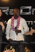 Shahrukh khan, Akon & Kareena at Ra.One media meet - inditop.com 24