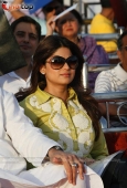 Shilpa Shetty, Shamita Shetty at Sri Amma Bhagavan Mukti Darshan - inditop.com6