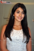 Shriya Saran latest photo stills - inditop.com5