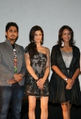 Shruti Hassan and Siddhartha at Walt Disney Studio announcement - inditop.com 4