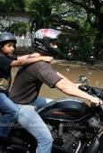 Sohail Khan with his son at Harley Davidson rally - inditop.com  21