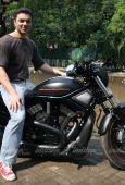 Sohail Khan with his son at Harley Davidson rally - inditop.com  23