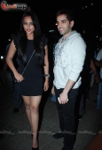 Sonakshi Sinha, Amisha Patel, Minisha & lots more celebs at Arpita and Arbaaz Khan bday bash at Aurus - inditop.com19