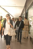 Sonam & Anil Kapoor snapped at Airport - inditop.com6