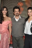 Sonam Kapoor & Anil Kapoor at Aisha film music launch at Tote - inditop.com10