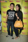 Sonam Kapoor and Imran at Radio Mirchi - inditop.com18