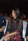 Sonam Kapoor at singer Raveena album launch - inditop.com 16