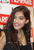 Sonam Kapoor launches Filmfare New Edition - inditop.com18