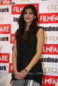 Sonam Kapoor launches Filmfare New Edition - inditop.com29