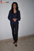 Sushmita Sen launches charcoal exhibition by Gautam Patole - inditop.com 19