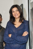 Sushmita Sen launches charcoal exhibition by Gautam Patole - inditop.com 8