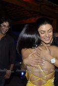 Sushmita Sen, Perizad Kohla and Wasim Akram at Candice Pinto birthday bash - inditop.com 7