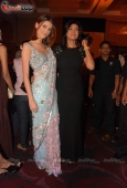 Sushmita Sen, Vivek Oberoi with I am She contestants - inditop.com14