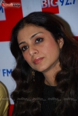 Tabu promotes Toh Bt Pakki film at Big FM - inditop.com 21