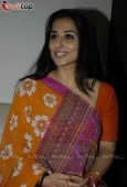 Vidya Balan at Ishqiya Bookmyshow contest winners event - inditop.com 16