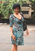 Vidya Balan at the screening of Mandirea Bedi Anything But Love - inditop.com6