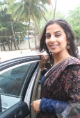 Vidya Balan inaugurates Rotary Club of  North End Bazaar 10