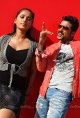 Yamudu Movie Stills Featuring Anushka Shetty - inditop.com1