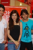 Yuvika chaudhary and Sharman Joshi promote Toh Baat Pakki - inditop.com 9