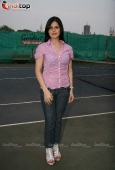 Zarine Khan at Tennis Academy event - inditop.com 17