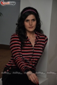 Zarine Khan shoots for Sweet Dreams Lounge Wear - inditop.com13