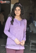 Zarine Khan shoots for Sweet Dreams Lounge Wear - inditop.com8