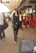 Zarine Khan, Hansika and many more leave for IIFA - inditop.com5