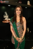 Aarti Chabbri promote Dus Tola film at Gitanjali store - inditop.com15