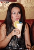 Mahima Chaudhry launch The Great Nawabs restaurant - inditop.com12