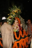 Nana Patekar Ganesh Visarjan - inditop.com21