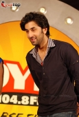 Ranbir and Priyanka launch Oye FM - inditop.com14