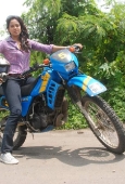 Sameera reddy learns to ride a bike - inditop.com20