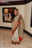 Vidya Balan with Martin Luther King 3 at Priyadarshni Award - inditop.com10