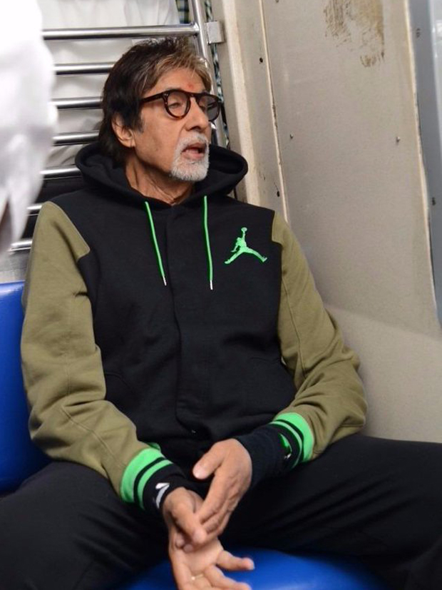 amitabh bachchan local train 8