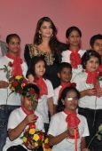 Aishwarya & Akshay grace Rose Day celebrations by CPAA - inditop.com20