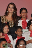 Aishwarya & Akshay grace Rose Day celebrations by CPAA - inditop.com22