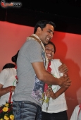 Aishwarya & Akshay grace Rose Day celebrations by CPAA - inditop.com43