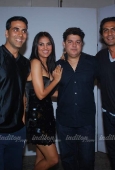 Akshay Kumar, Lara dutta, Arjun Rampal clicked at Film Housefull on location - inditop.com 11