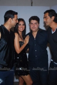 Akshay Kumar, Lara dutta, Arjun Rampal clicked at Film Housefull on location - inditop.com 9