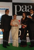 All Bollywood Celebs at Paa premiere set 1 - inditop.com 36