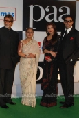 All Bollywood Celebs at Paa premiere set 1 - inditop.com 38