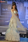 Amrita Rao, Geeta Basra, Yuvika, Sherlyn and Other Top Actress Exclusive catwalk images at Beti Show - inditop.com 9