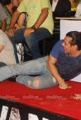 Ayesha & Salman at Wanted special screening 11