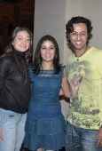 Beautiful Shefali Zariwala and Sunidhi at Michael Learns To Rock bash - inditop.com2